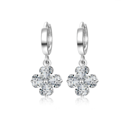 Exquisitos pendientes de trébol de Jade para mujer